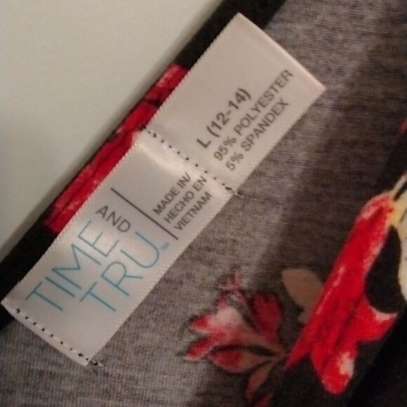 Time and Tru Women's Tank Jumpsuit Size L Black Red Floral - Picture 5 of 8